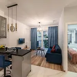 Shortstaypoland Konopacka 아파트